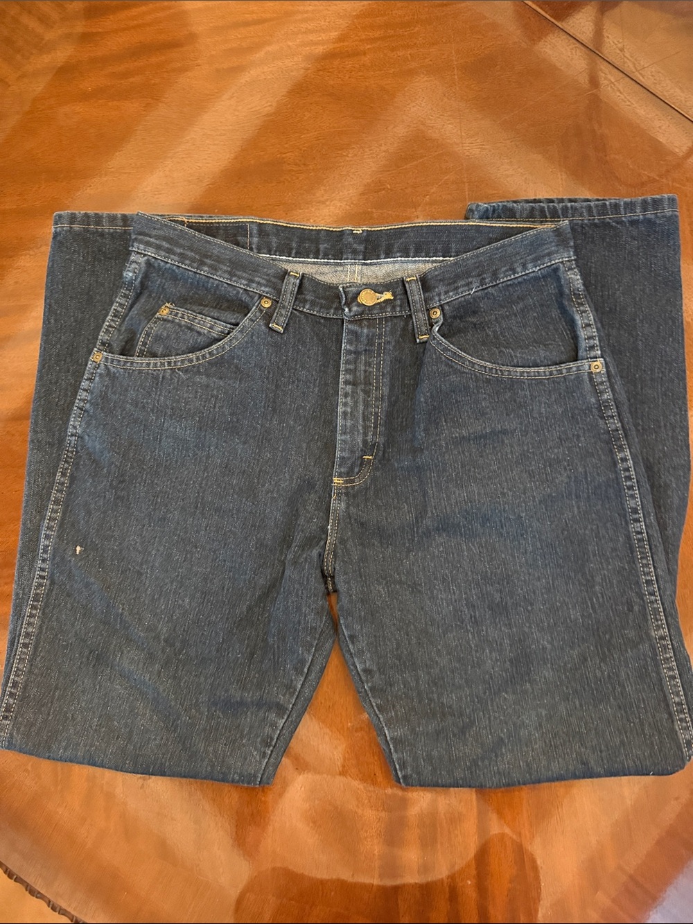 Wrangler Men's Straight Fit Indigo Blue Jeans